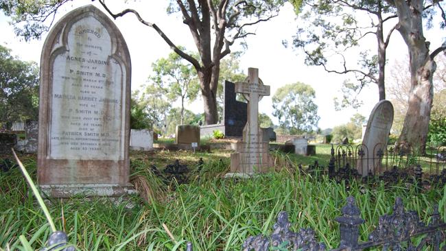 A proposal will soon be lodged to build a new cemetery on North Stradbroke Island.