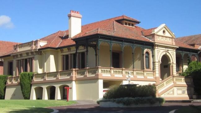 Montefiore House, former residence of Chief Justice Samuel Way, at the college’s front.