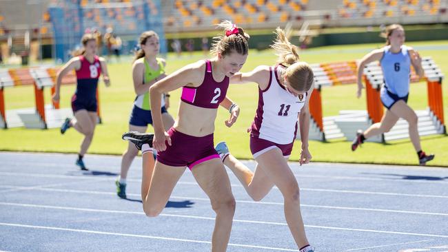 Close finish for Chloe Nikola 15, MBC and Helena Bradshaw 15, St Peters.(Image Sarah Marshall)