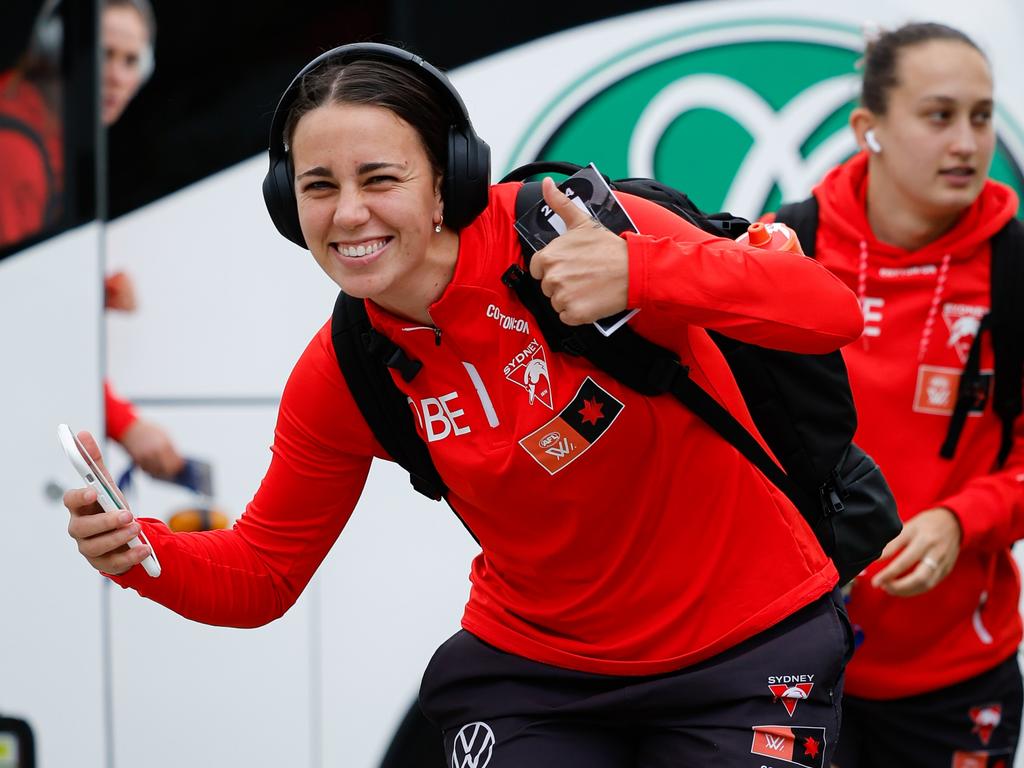 Can Chloe Molloy lift the Swans in 2025? Picture: Dylan Burns/AFL Photos via Getty Images