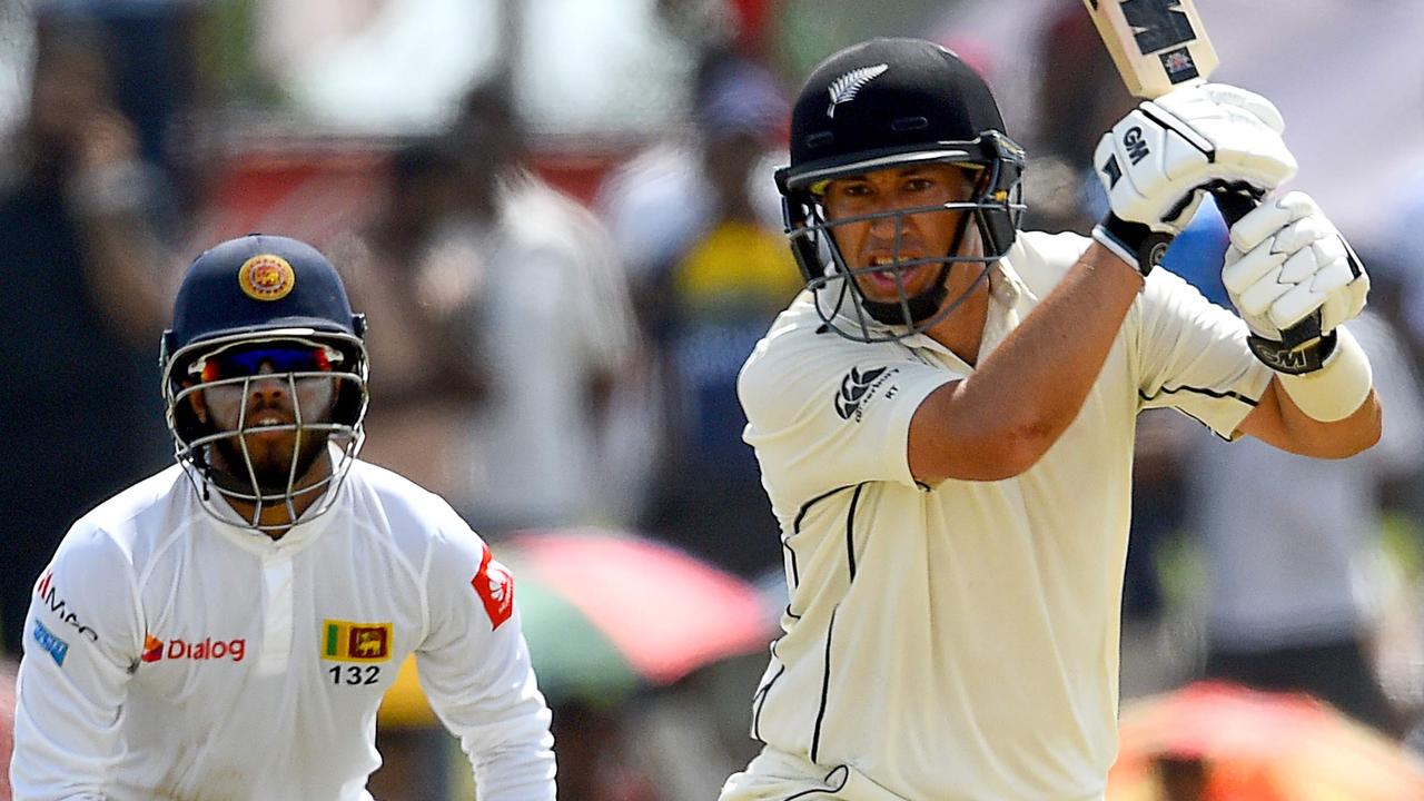 Ross Taylor was unbeaten on 86 when rain stopped play.