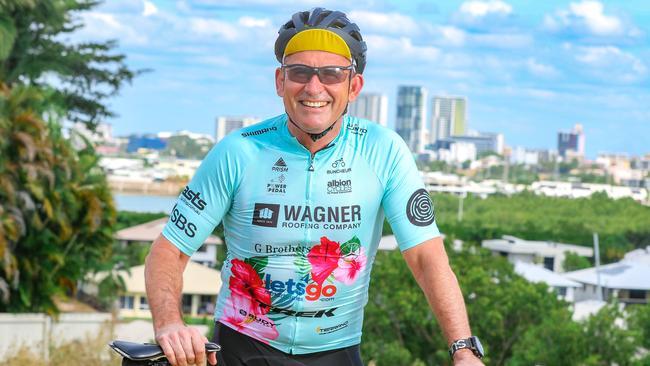 Veteran sports Journalist Rupert Guinness will attempt to ride his push bike from Darwin to Hobart in just 14 days Picture: Glenn Campbell