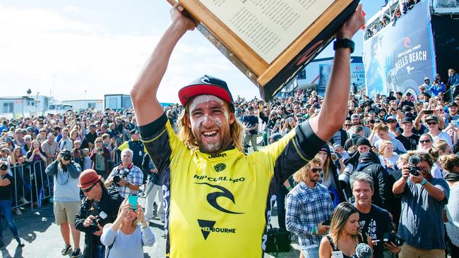 Matt Wilkinson of Australia (pictured) hoists his bell after winning the Rip Curl Pro Bells Beach on Sunday April 3, 2016. PHOTO: Â© WSL/ Sloane SOCIAL: @wsl @edsloanephoto This image is the copyright of the World Surf League and is provided royalty free for editorial use only, in all media now known or hereafter created. No commercial rights granted. Sale or license of the images is prohibited. This image is a factually accurate rendering of what it depicts and has not been modified or augmented except for standard cropping and toning. ALL RIGHTS RESERVED.