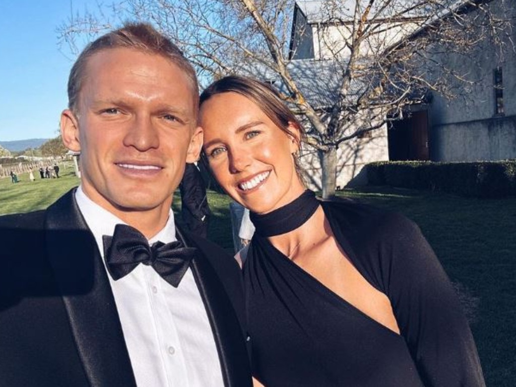 Cody Simpson and Emma McKeon as seen on social media.