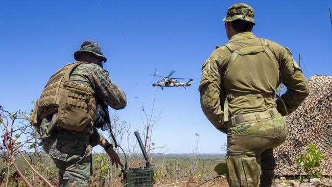 US Marines and Australian soldiers training together at Mount Bundey in the Northern Territory.