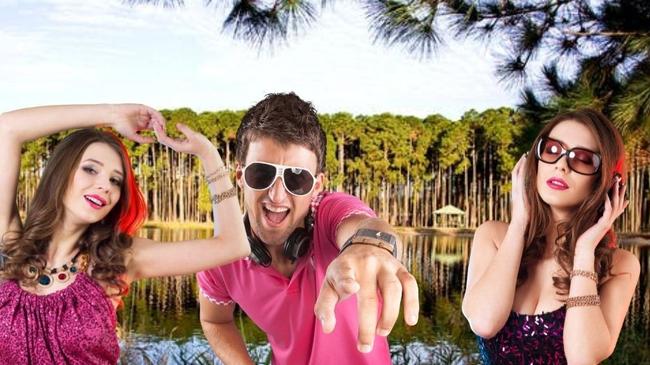 Rave parties in the pine forest at Pizzey Park on the Gold Coast have created complaints from residents.