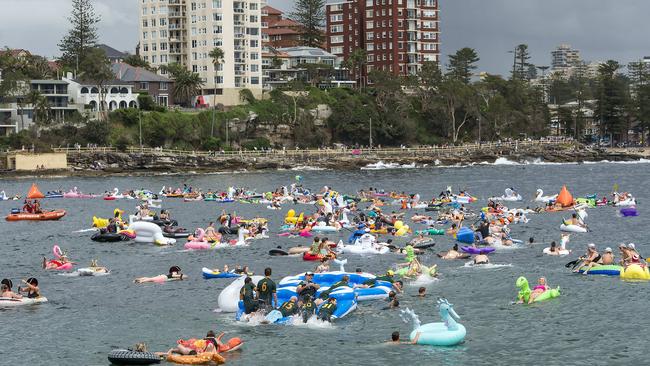 The scene today at Shelly Beach. (AAP IMAGE / Troy Snook)