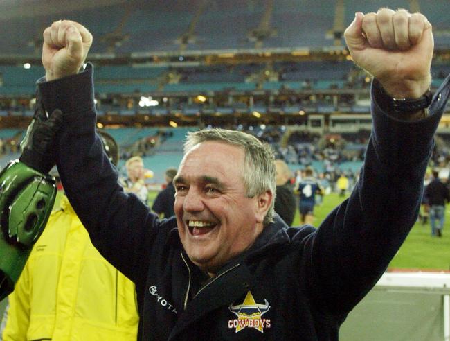 11 Sept 2004 NRL week 1 finals - Broncos vs Melbourne Storm @ Suncorp Stadium. Jubilant Cowboys coach Graham Murray celebrates picMark/Evans sport rugby league action fists profile