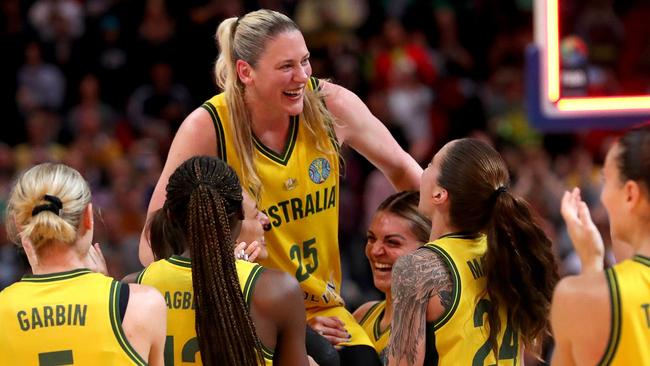 Lauren Jackson of Australia. Photo: Kelly Defina/Getty Images