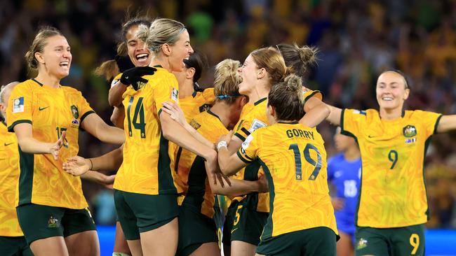 The Matildas celebrate after the penalty shootout win against France at Suncorp Stadium. Picture: Adam Head