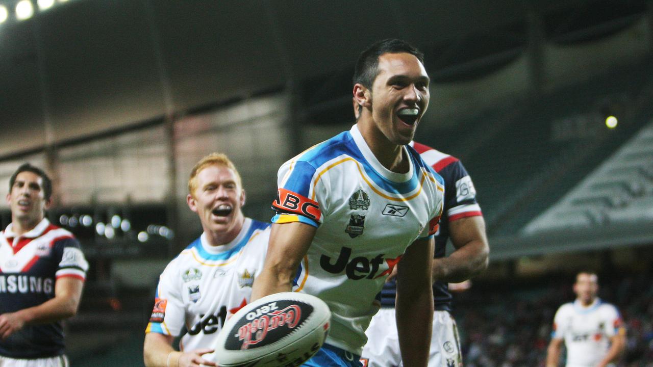 Rapana reveals he played both his first and final NRL games against the Roosters at the Sydney Football Stadium. Here is Rapana on debut for the Titans.