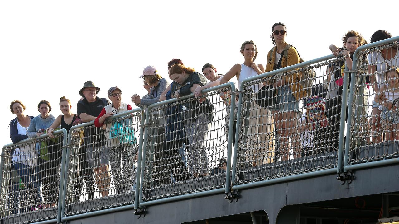 The navy ship MV Sycamore arriving at the port of Hastings around 8am this morning with evacuees from Mallacoota due to massive bushfires. Picture: Ian Currie