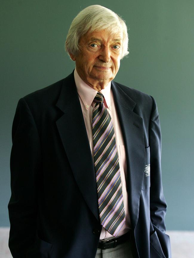 Cricket great Richie Benaud.