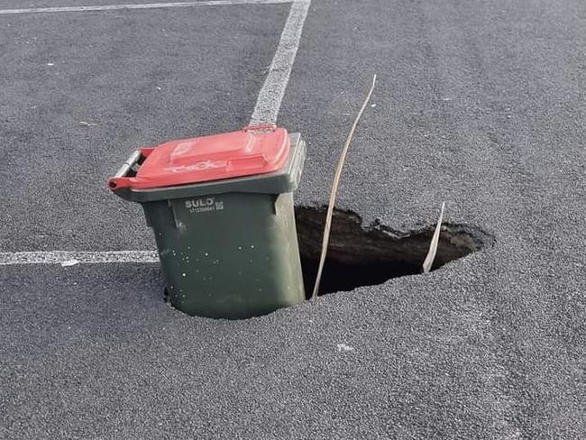 Sinkhole on Jordan Esplanade at the Coffs Harbour Jetty foreshore.