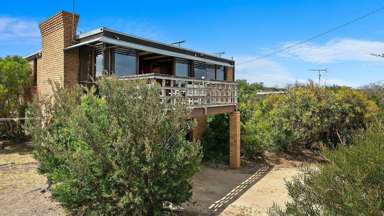 The O’Donohue Rd property’s balcony as it once stood. Picture: RealEstate.com