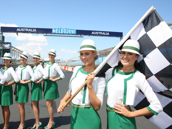 Grid Girls Ashlee Kirwan and Cassie Wainwright. Picture: Brendan Francis