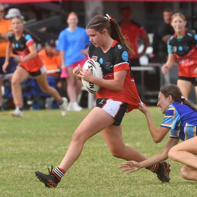 Women's game between Kirwan High and St Margaret Mary's College at Kirwan High. Picture: Evan Morgan