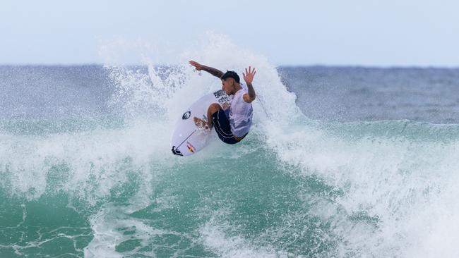 Te Kehukehu Butler snuck into the CS with the final automatic qualification spot. (Photo by Cait Miers/World Surf League)