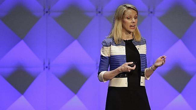 Yahoo launches $4 billion fire sale