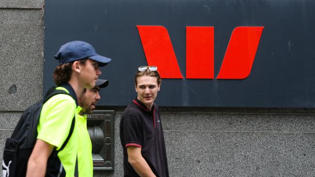 SYDNEY, AUSTRALIA - NewsWire Photos - APRIL 17 2023 - People are seen walking past the Westpac Bank in central Sydney as the latest financial data shows Aussiesâ online spending dropped by more than $124 million nationwide. Picture NCA NewsWire / Gaye Gerard