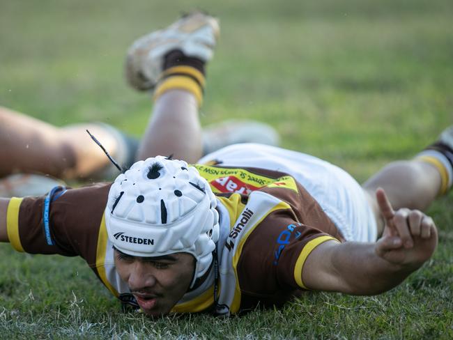 James Patolo scores for Cambridge Park. Pics by Julian Andrews.
