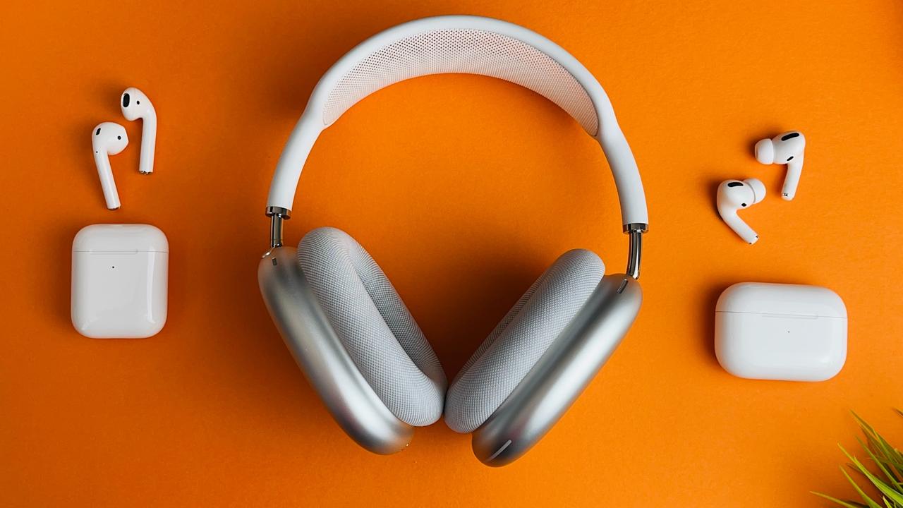 From left to right: Apple AirPods (2nd Gen), AirPods Max, AirPods Pro. Image: Akhil Yerabati/Unsplash.