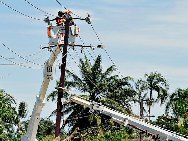 Darwin Council demands Govt deliver on underground power promises