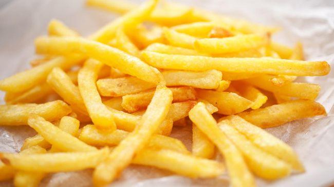 Social media is incensed about the limits placed on their hot chip consumption.