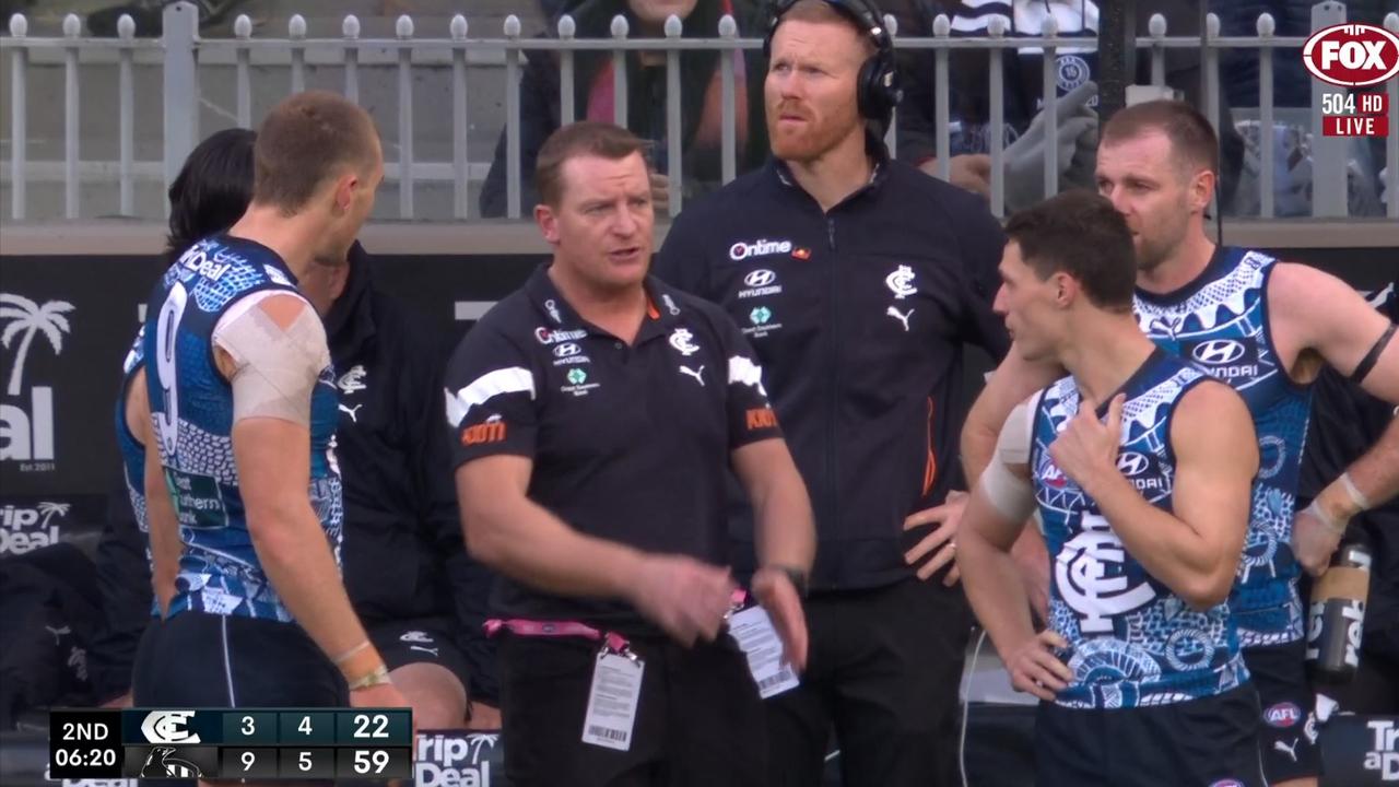 Michael Voss and Patrick Cripps get heated
