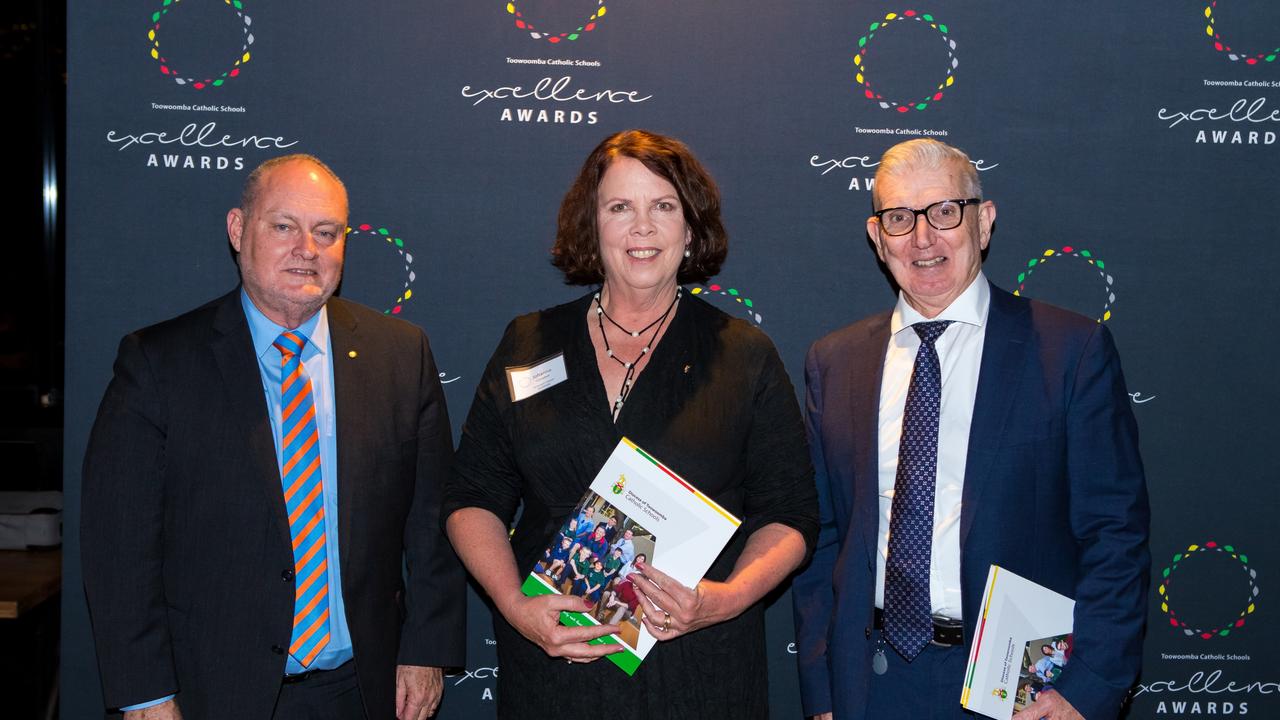 Award recipient Johanna Campbell (centre) with David Hutton and Dr Pat Coughlan.