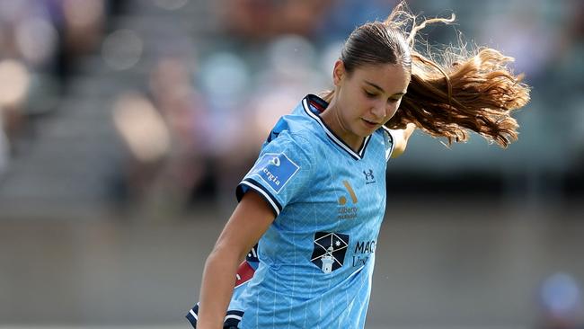 SYDNEY, AUSTRALIA - NOVEMBER 26:  Indiana Dos Santos of Sydney FC controls the ball during the A-League Women round six match between Sydney FC and Melbourne City at Sydney Olympic Park Athletic Centre, on November 26, 2023, in Sydney, Australia. (Photo by Matt King/Getty Images)