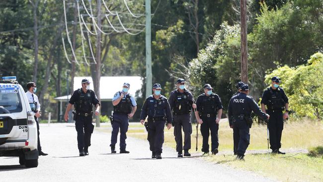 Police at the scene of the fatal shooting. Picture: NCA NewsWire / Peter Lorimer.