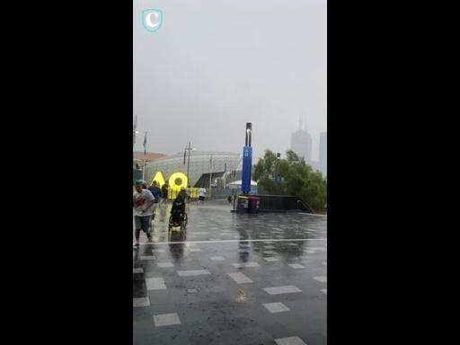 Thunderstorms bring outdoor play to a halt at Australian Open