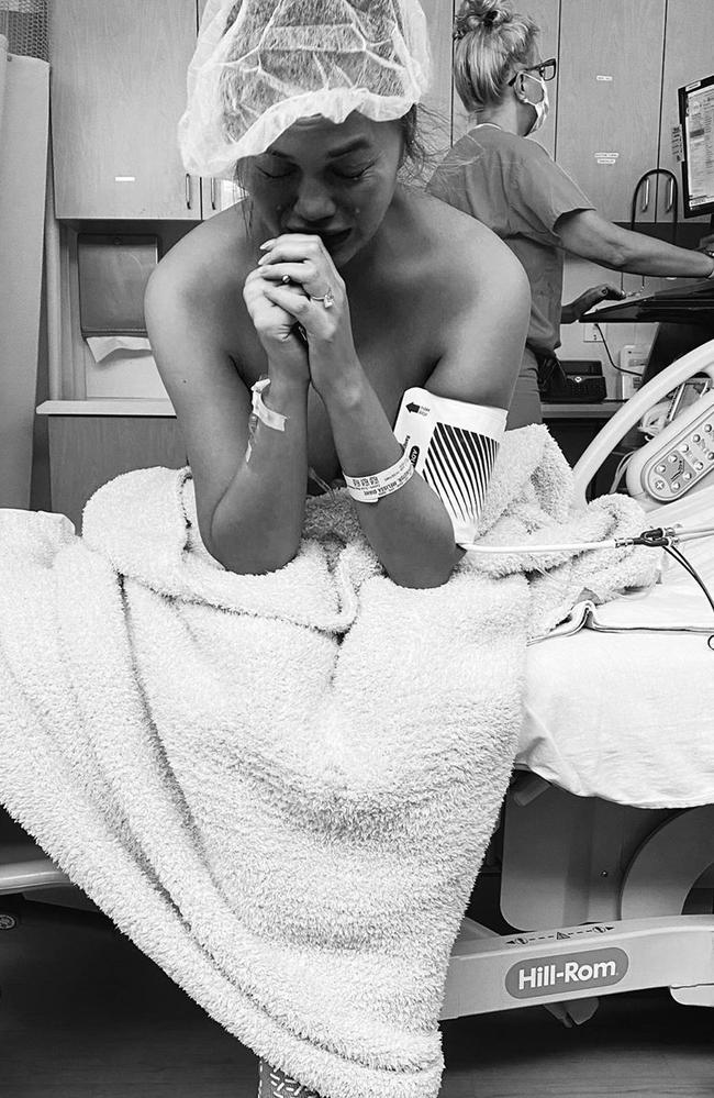 One of the heartbreaking photos of Chrissy Teigen taken shortly after she lost her son, Jack. Picture: Instagram/chrissyteigen