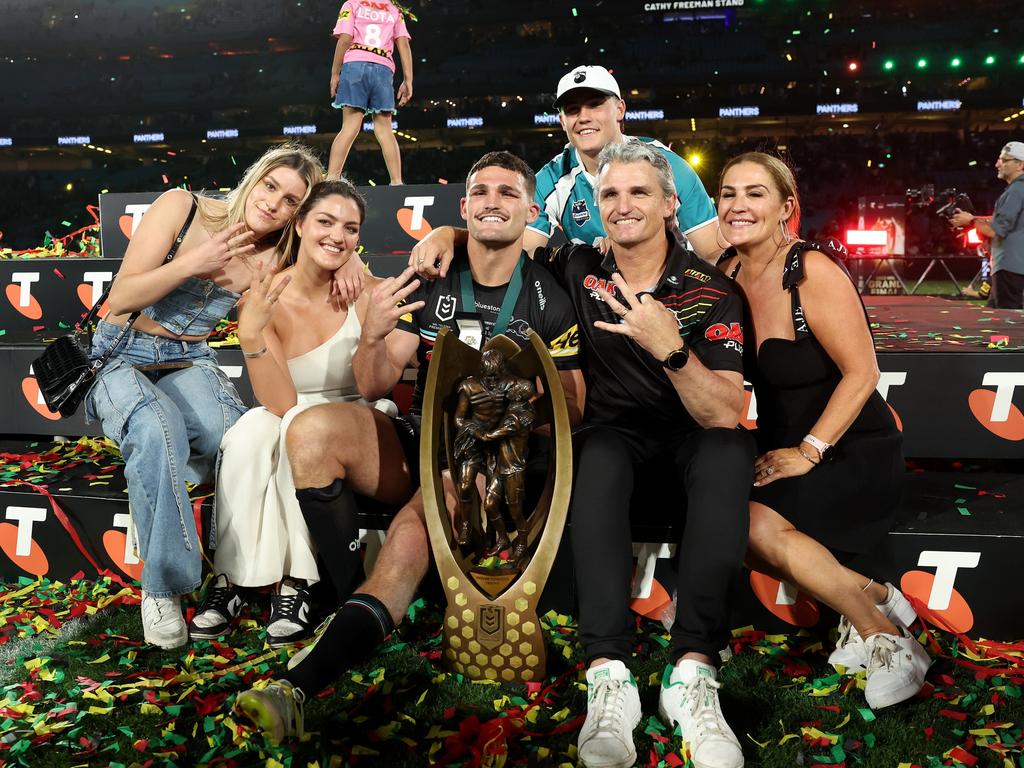 The full Cleary clan celebrate NRL grand final victory. Picture: Matt King/Getty Images