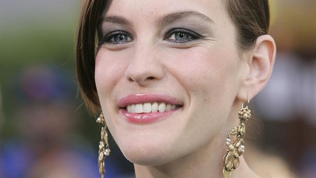 Liv Tyler gives birth to baby daughter