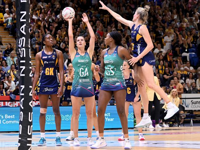 The fast-starting Vixens shot out to a lead which proved insurmountable, as they took home the points over the Lightning. Picture: Bradley Kanaris/Getty Images