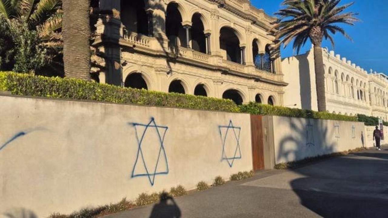 Antisemitic graffiti sprayed on Jewish family’s Middle Park mansion