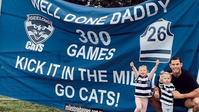 Hawkins with his daughters ahead of his 300th game.