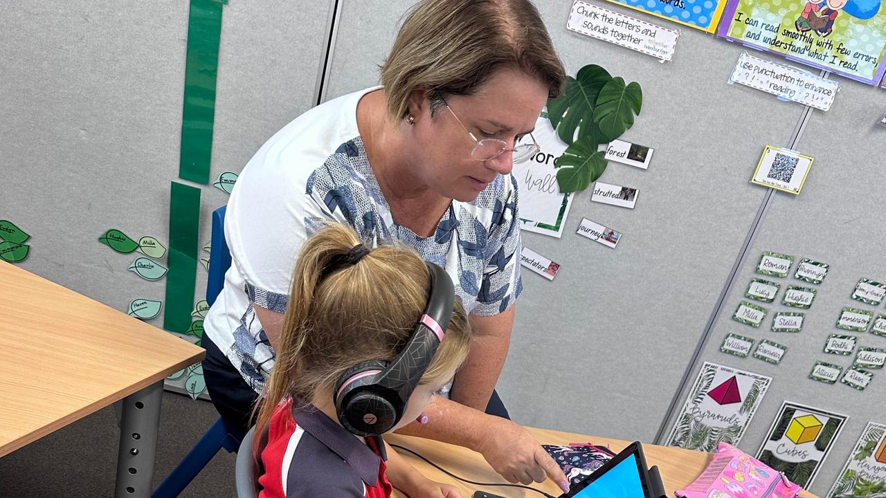 St John’s Lutheran Primary School regularly uses teaching assistants in addition to full-time teachers.