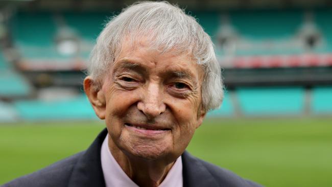 Choo For Twenty Choo The Worst Ever Richie Benaud Impersonations Herald Sun