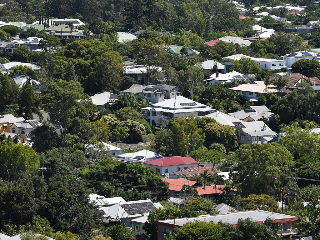 Experts say housing will be a major issue at the next election. Picture: NCA NewsWire / John Gass