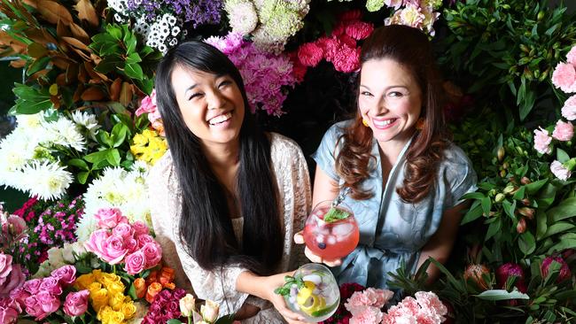 Azusa Kyushiki and Dahlia Opala with gin cocktails at Tynte Flowers. Picture: Tait Schmaal