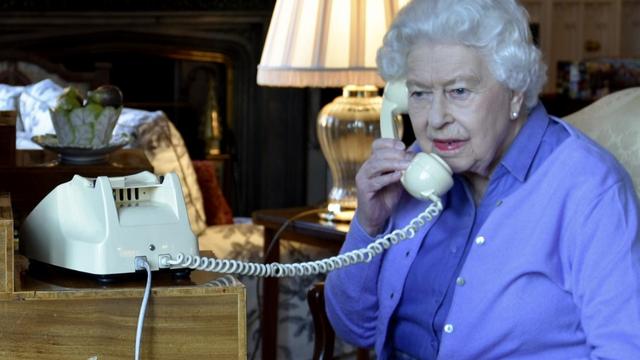 The queen on the phone
