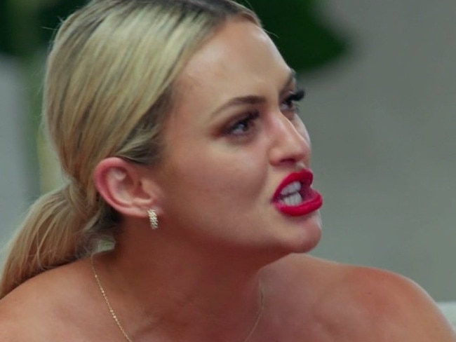 Alyssa was extremely passionate about the cheating scandal at the MAFS dinner party.