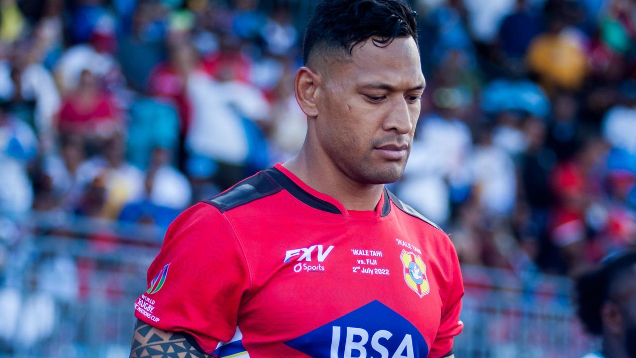 Israel Folau boitille blessé lors des débuts de l’union de rugby des Tonga contre les Fidji