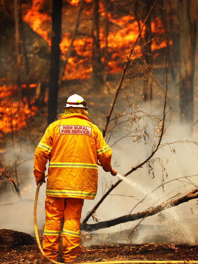 Fire front at Ben Bullen.