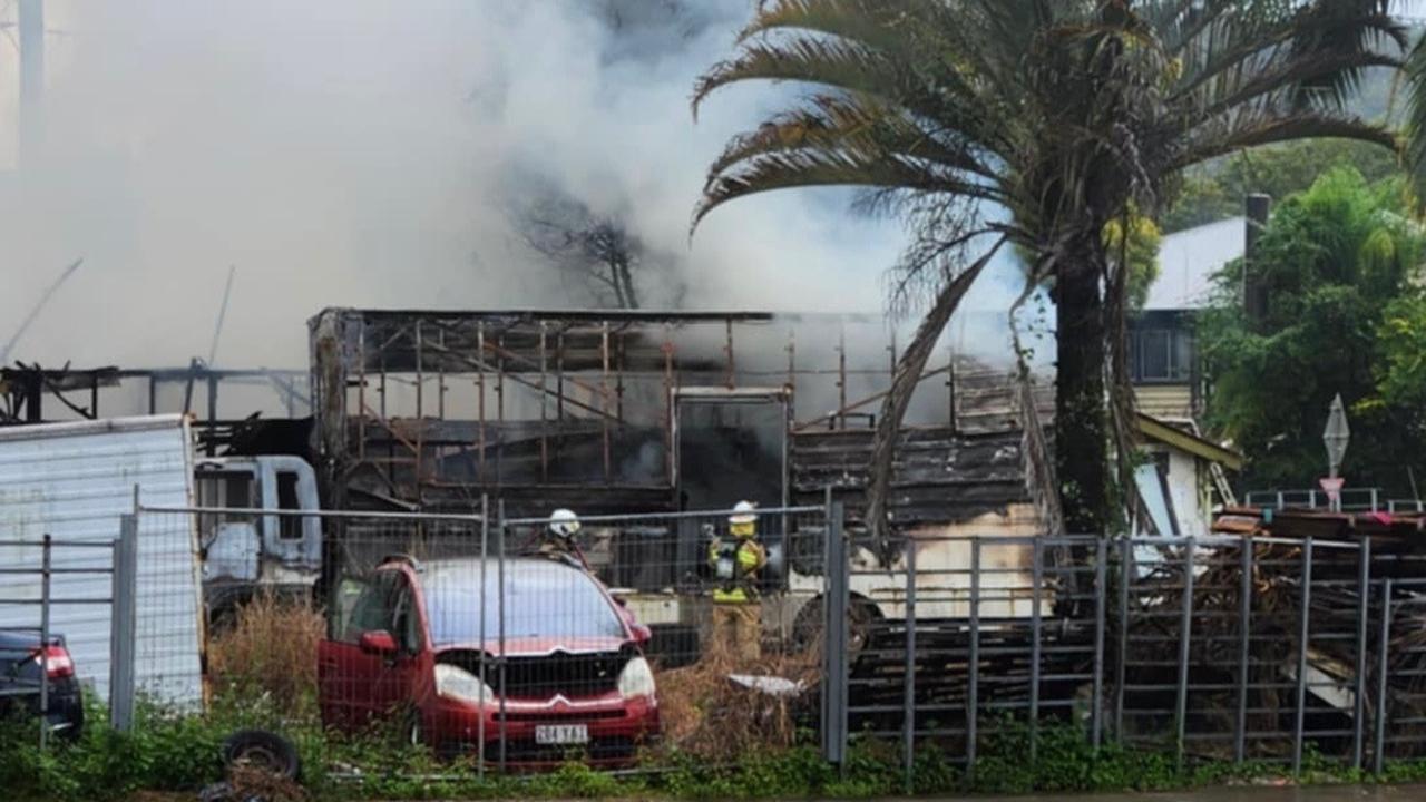 House blaze causes school pick-up traffic headache