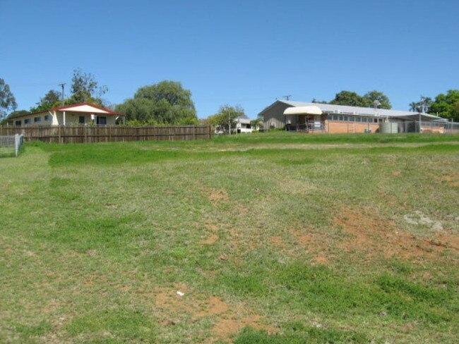 5 Heritage Court, Mundubbera, Qld 4626. Image credit to Real Estate.com and Raine &amp; Horne Rural – Mundubbera.