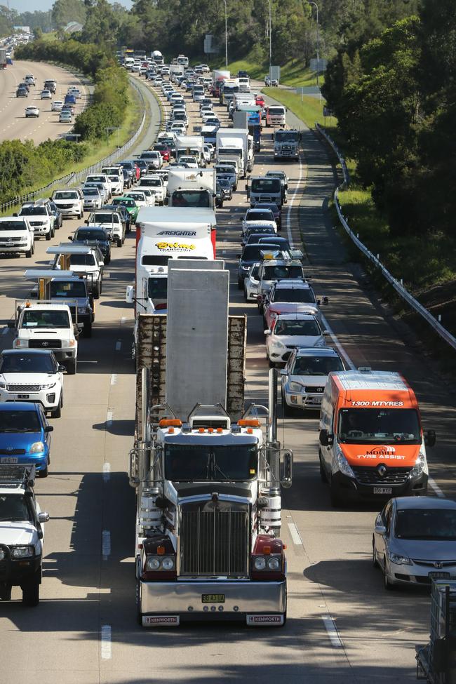 Morning traffic snarls on the M1 despite the speed limit being lowered. Picture: Glenn Hampson